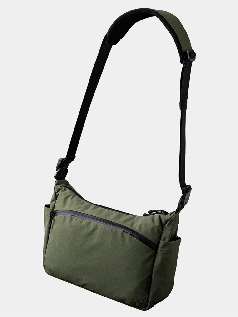 ALPAKA Flight Satchel 11L Green Axoflux 210D Crossbody Laptop Messenger NWT